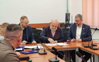 Umowy dofinansowania z klubami i stowarzyszeniami