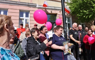 Przekazanie nowych aut dla PCPR i PDS | 30 kwietnia 2025