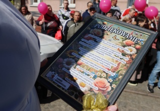 Przekazanie nowych aut dla PCPR i PDS | 30 kwietnia 2025