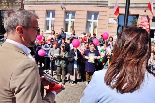 Przekazanie nowych aut dla PCPR i PDS | 30 kwietnia 2025