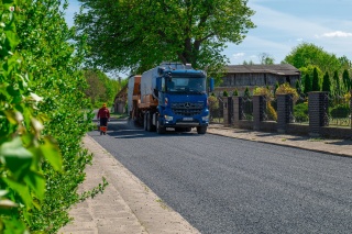 Prace remontowe na drodze powiatowej biegnącej przez Dębczyno i Rogowo | kwiecień 2025
