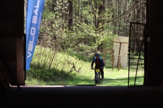 Zimny Gravel. Wyścig rowerowy po szutrach powiatu białogardzkiego | 27.04.2025