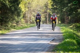 Zimny Gravel. Wyścig rowerowy po szutrach powiatu białogardzkiego | 27.04.2025
