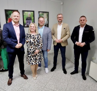 Wernisaż wystawy fotografii pt. "Dojrzałe piękno" | 29 maja 2025