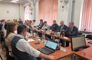 Wotum zaufania i absolutorium dla Zarządu Powiatu | 26.06.2025