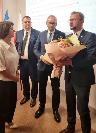 Wotum zaufania i absolutorium dla Zarządu Powiatu | 26.06.2025