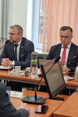 Wotum zaufania oraz absolutorium dla Zarządu Powiatu | 25.05.2026