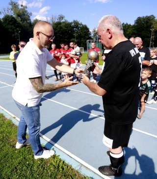 Mecz: Weterani vs Policja | 25 lipca 2026