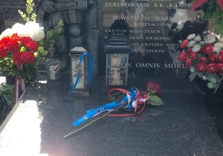 Symboliczny hołd pamięci żołnierzom Powstania Warszawskiego | 1.08.2026
